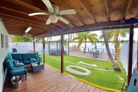 Снять в аренду виллу или дом в Форт-Лодердейл, Флорида 3 спальни, № 2005759 - фото 26