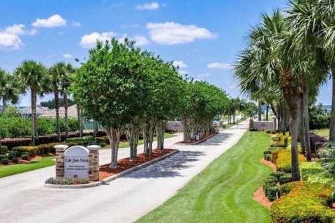 Terreno en Lake Placid, Florida № 2054283