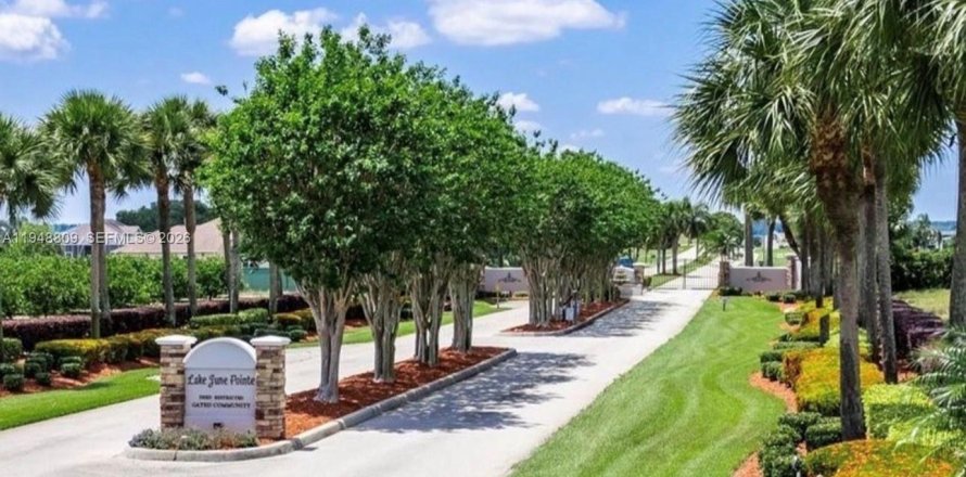 Terreno en Lake Placid, Florida № 2054283