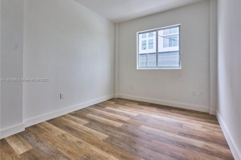 Apartment in Miami, Florida 2 bedrooms, 62.43 sq.m. № 1953879 - photo 4