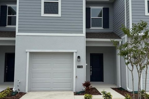 Touwnhouse à Davenport, Floride 3 chambres, 166.02 m2 № 2102088