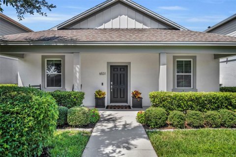 House in Winter Garden, Florida 3 bedrooms, 183.85 sq.m. № 1899125 - photo 4