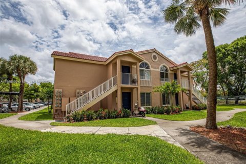 Copropriété à louer à Miami, Floride: 2 chambres, 82.78 m2 № 1929277 - photo 3