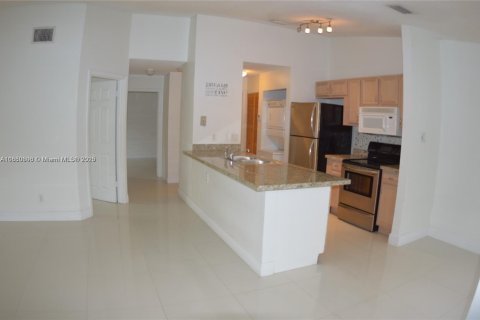 Copropriété à louer à Miami, Floride: 2 chambres, 82.78 m2 № 1929277 - photo 25