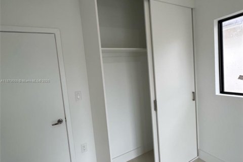 Villa ou maison à louer à Florida City, Floride: 5 chambres, 176.7 m2 № 1921395 - photo 19