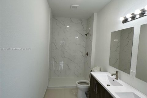 Villa ou maison à louer à Florida City, Floride: 5 chambres, 176.7 m2 № 1921395 - photo 26