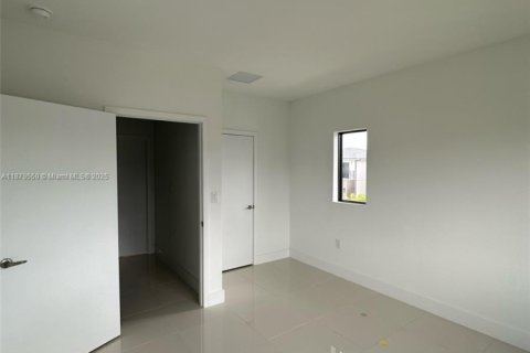 Villa ou maison à louer à Florida City, Floride: 5 chambres, 176.7 m2 № 1921395 - photo 29