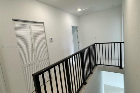 Villa ou maison à louer à Florida City, Floride: 5 chambres, 176.7 m2 № 1921395 - photo 14