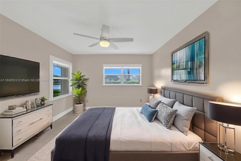 Condo in Pembroke Pines, Florida, 2 bedrooms  № 1855324 - photo 10
