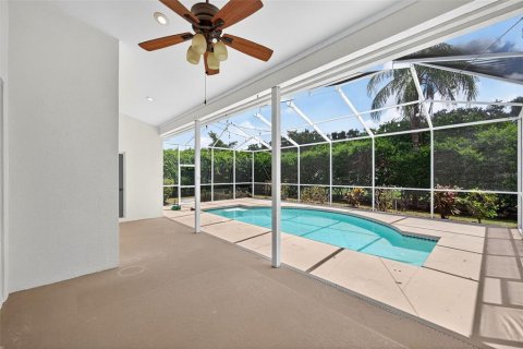 House in Valrico, Florida 4 bedrooms, 210.05 sq.m. № 1877487 - photo 2