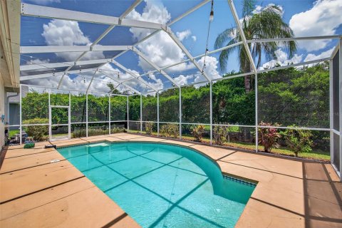 House in Valrico, Florida 4 bedrooms, 210.05 sq.m. № 1877487 - photo 6