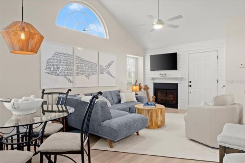 Copropriété à vendre à New Smyrna Beach, Floride: 2 chambres, 80.27 m2 № 1526766 - photo 2