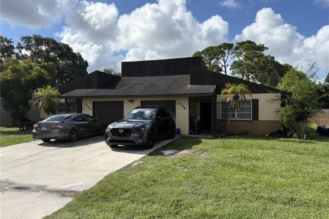 Immobilier commercial à Bradenton, Floride 6 chambres, 214.6 m2 № 2345296