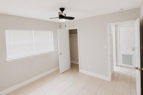 Condo in Orlando, Florida, 2 bedrooms № 2229303 - photo 7