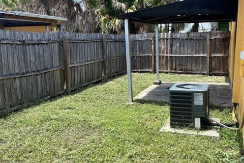 Condo in Orlando, Florida, 2 bedrooms № 2229303 - photo 13
