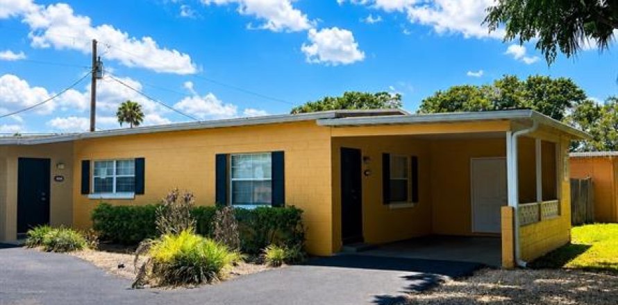 Condo in Orlando, Florida, 2 bedrooms № 2229303