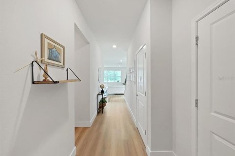 Villa ou maison à louer à Tampa, Floride: 4 chambres, 205.13 m2 № 1901565 - photo 10