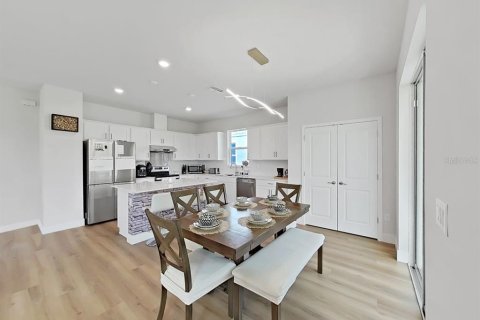 Villa ou maison à louer à Tampa, Floride: 4 chambres, 205.13 m2 № 1901565 - photo 16