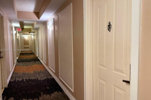 Copropriété à vendre à Miami, Floride: 2 chambres, 85.75 m2 № 2264091 - photo 19