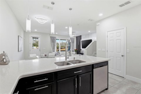 Touwnhouse à vendre à Kissimmee, Floride: 3 chambres, 148.92 m2 № 2141491 - photo 16