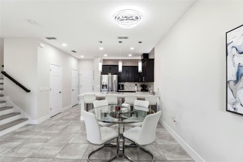 Touwnhouse à vendre à Kissimmee, Floride: 3 chambres, 148.92 m2 № 2141491 - photo 10