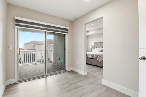Touwnhouse à vendre à Kissimmee, Floride: 3 chambres, 148.92 m2 № 2141491 - photo 19