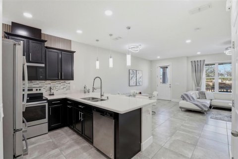Touwnhouse à vendre à Kissimmee, Floride: 3 chambres, 148.92 m2 № 2141491 - photo 14