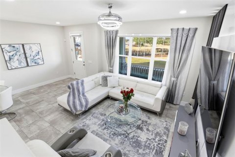Touwnhouse à vendre à Kissimmee, Floride: 3 chambres, 148.92 m2 № 2141491 - photo 18