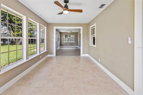 Villa ou maison à vendre à Port Orange, Floride: 4 chambres, 265.89 m2 № 1841462 - photo 8