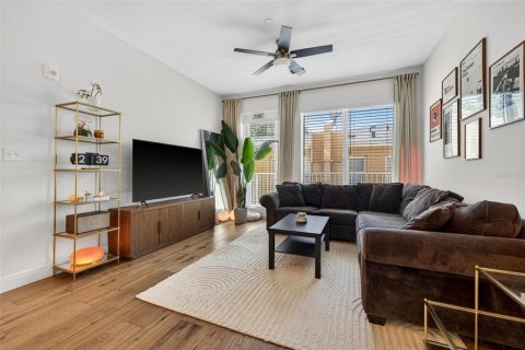 Copropriété à louer à Saint Petersburg, Floride: 2 chambres, 121.7 m2 № 2148384 - photo 8