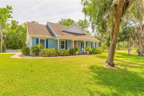 House in New Smyrna Beach, Florida 4 bedrooms, 219.81 sq.m. № 1648121 - photo 3