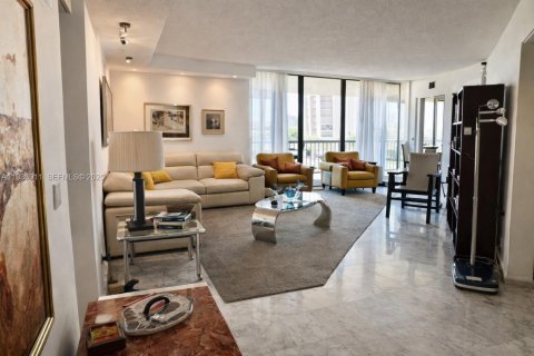 Купить кондоминиум в Авентура, Флорида 2 спальни, 140.47м2, № 2054641 - фото 10