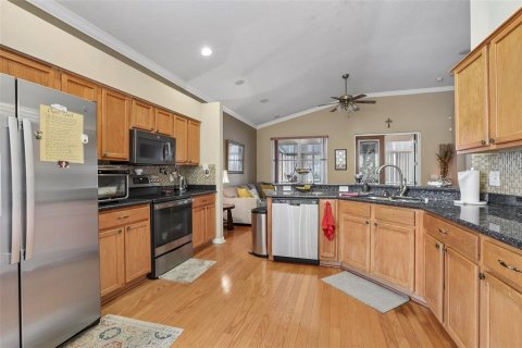 Villa ou maison à vendre à Tampa, Floride: 3 chambres, 204.38 m2 № 2149201 - photo 11