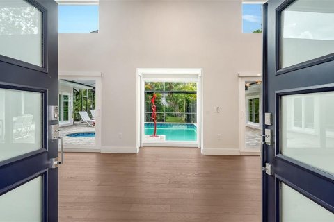 Villa ou maison à vendre à Sarasota, Floride: 4 chambres, 261.98 m2 № 2100596 - photo 6