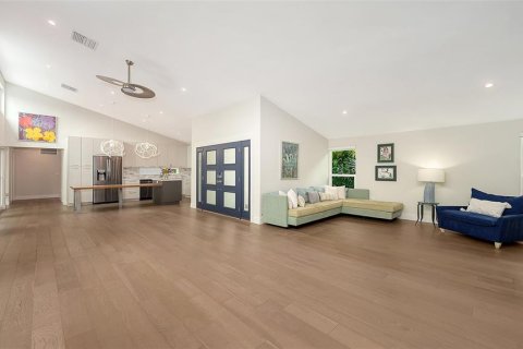 Villa ou maison à vendre à Sarasota, Floride: 4 chambres, 261.98 m2 № 2100596 - photo 10