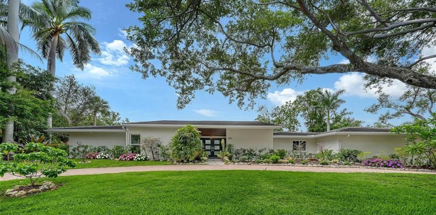 Villa ou maison à Sarasota, Floride 4 chambres, 261.98 m2 № 2100596