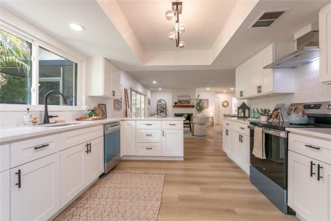 Casa en venta en Largo, Florida, 3 dormitorios, 165.83 m2 № 1918212 - foto 18