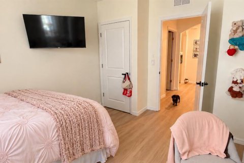 House in Bradenton, Florida 4 bedrooms, 171.5 sq.m. № 2395876 - photo 5