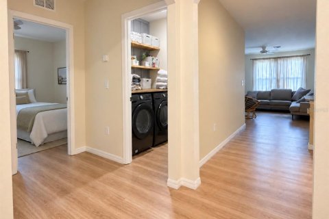 House in Bradenton, Florida 4 bedrooms, 171.5 sq.m. № 2395876 - photo 18