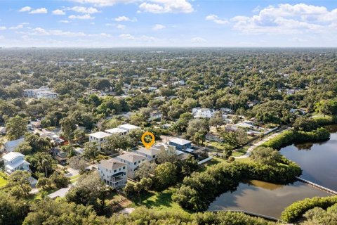 Villa ou maison à vendre à Gulfport, Floride: 4 chambres, 276.85 m2 № 2324814 - photo 22
