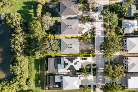 Villa ou maison à vendre à Gulfport, Floride: 4 chambres, 276.85 m2 № 2324814 - photo 13
