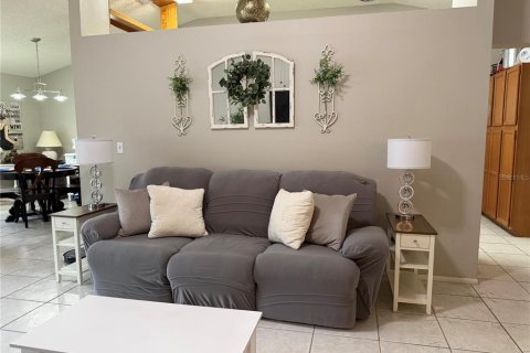 Casa en venta en Bradenton, Florida, 3 dormitorios, 137.5 m2 № 2210527 - foto 4