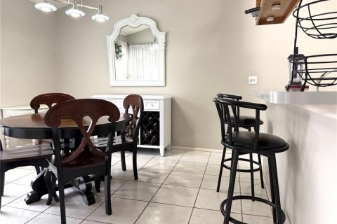 Casa en venta en Bradenton, Florida, 3 dormitorios, 137.5 m2 № 2210527 - foto 9