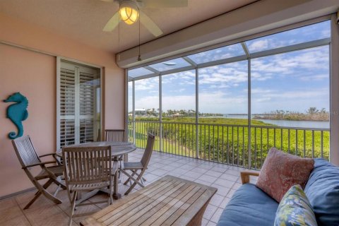 Condominio en alquiler en Placida, Florida, 2 dormitorios, 135.27 m2 № 1884081 - foto 3