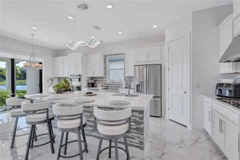 Villa ou maison à vendre à Bradenton, Floride: 3 chambres, 221.01 m2 № 1796506 - photo 12