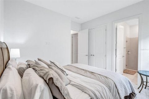 Villa ou maison à vendre à Bradenton, Floride: 3 chambres, 221.01 m2 № 1796506 - photo 17
