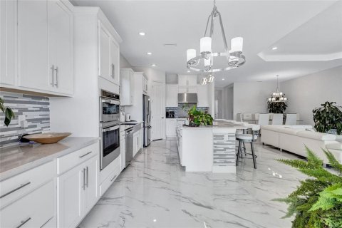 Villa ou maison à vendre à Bradenton, Floride: 3 chambres, 221.01 m2 № 1796506 - photo 14