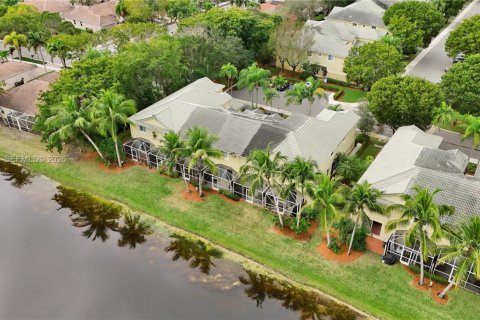 Adosado en venta en Weston, Florida, 4 dormitorios, 171.96 m2 № 2011170 - foto 4