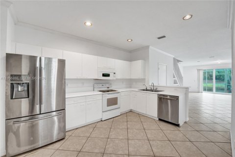 Adosado en venta en Weston, Florida, 4 dormitorios, 171.96 m2 № 2011170 - foto 12
