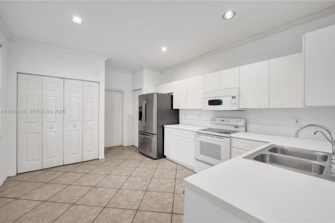 Adosado en venta en Weston, Florida, 4 dormitorios, 171.96 m2 № 2011170 - foto 16